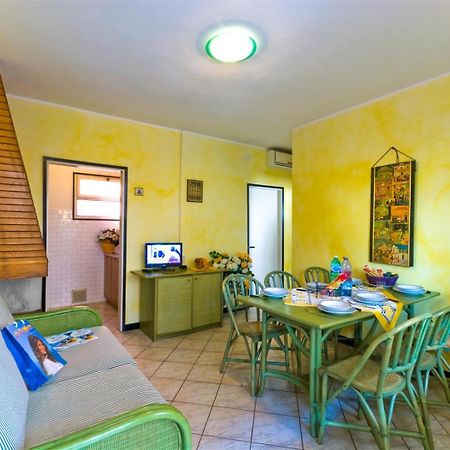 Glicini Apartment Bibione Luaran gambar