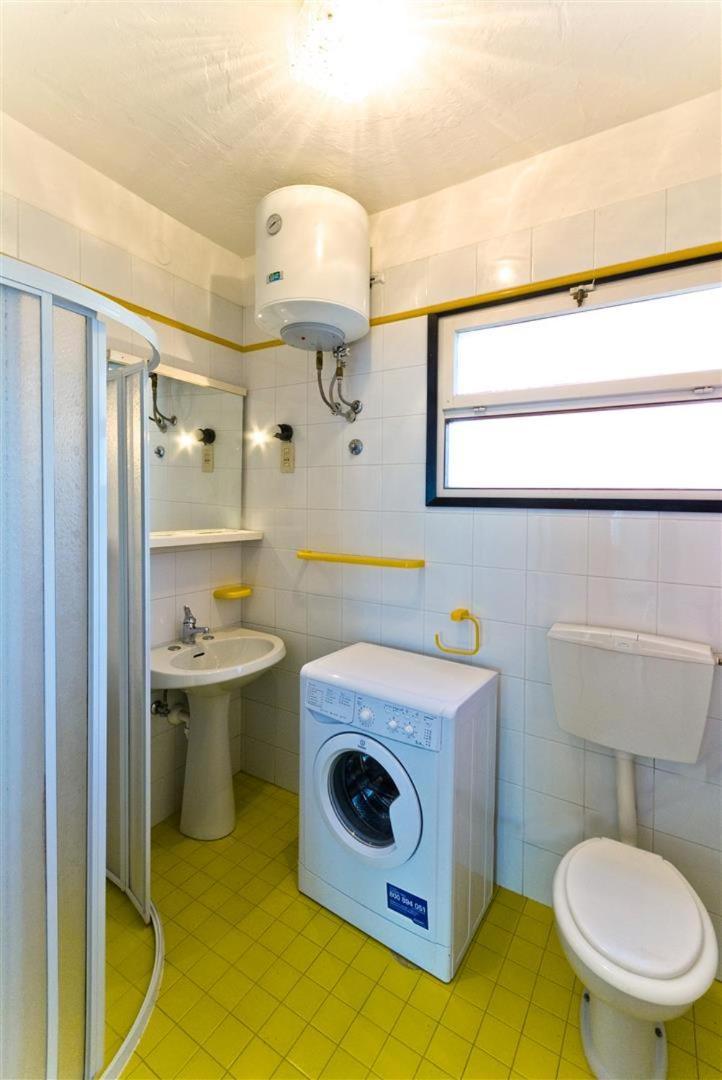 Glicini Apartment Bibione Luaran gambar